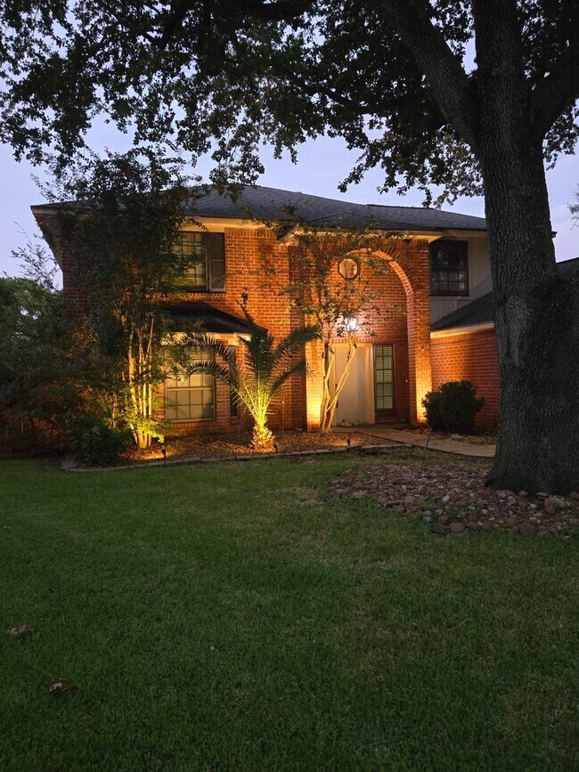 Building Photo - 3310 Little Farms Ct
