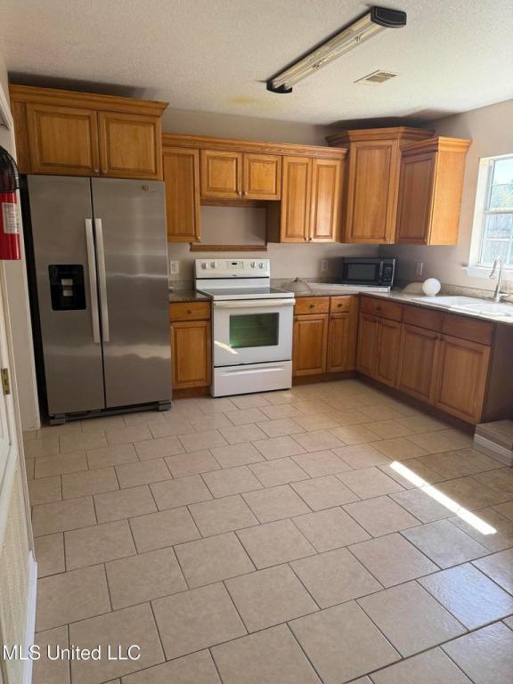 Photo - 16019 Abilene St House