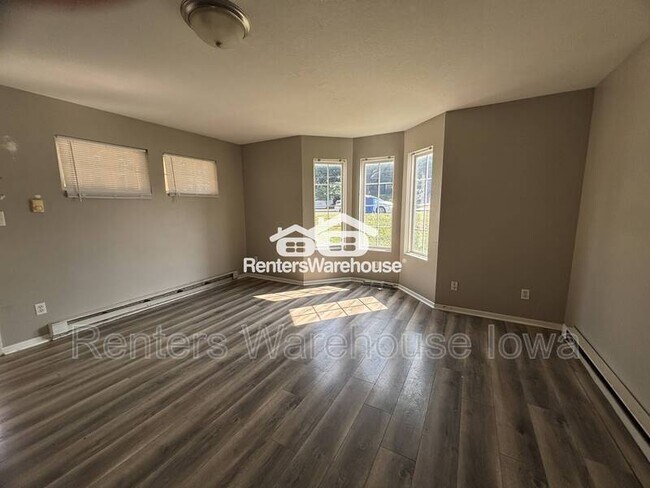 Foto del edificio - 2905 Hickman Rd