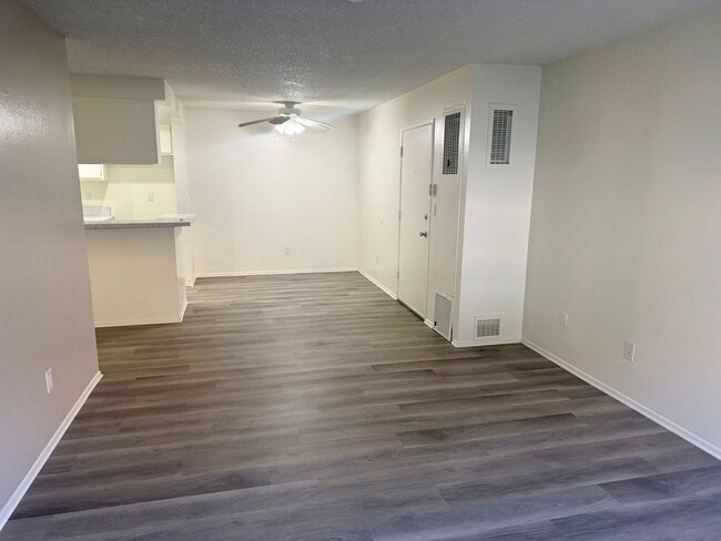 Interior Photo - 171 Mariposa Apartments