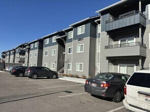 Building Photo - 224 Sunset Lndg Ln