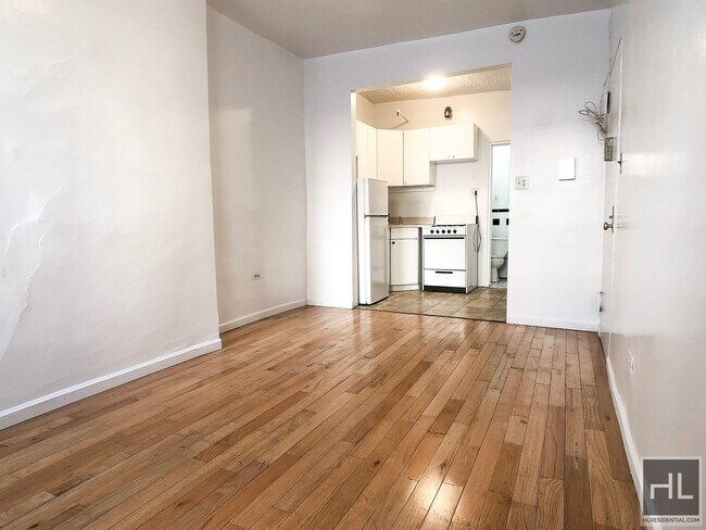 Building Photo - EAST 11 STREET