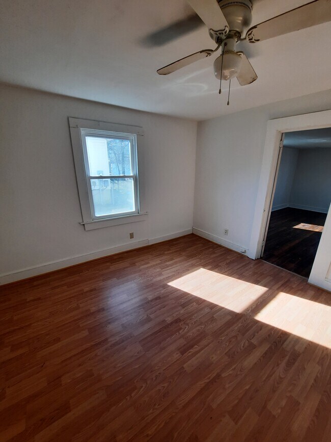 922 Hackett St, Greensboro, NC 27401 Apartments Greensboro, NC