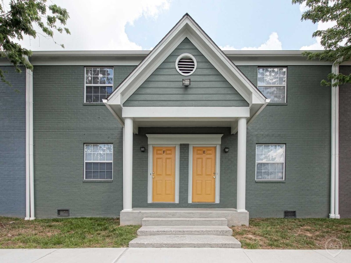 Primary Photo - 1522 Secretariat Blvd