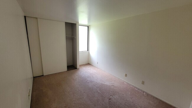 Building Photo - MAKAHA VALLEY PLANTATION – 2-Bedroom, 1-Ba...