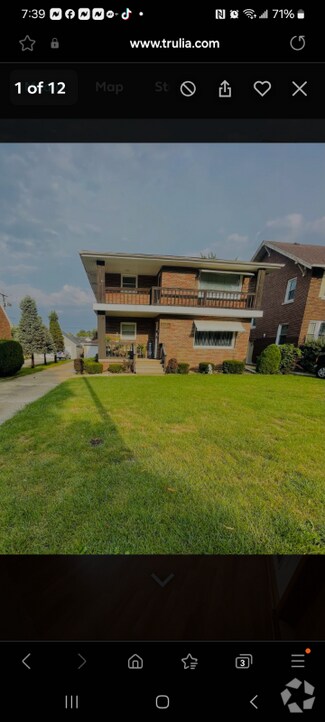 Building Photo - 1024 N Raynor Ave