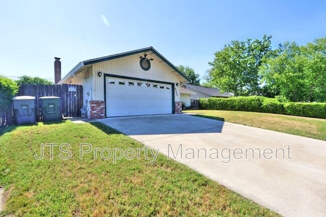 Building Photo - 6069 Kingwood Cir