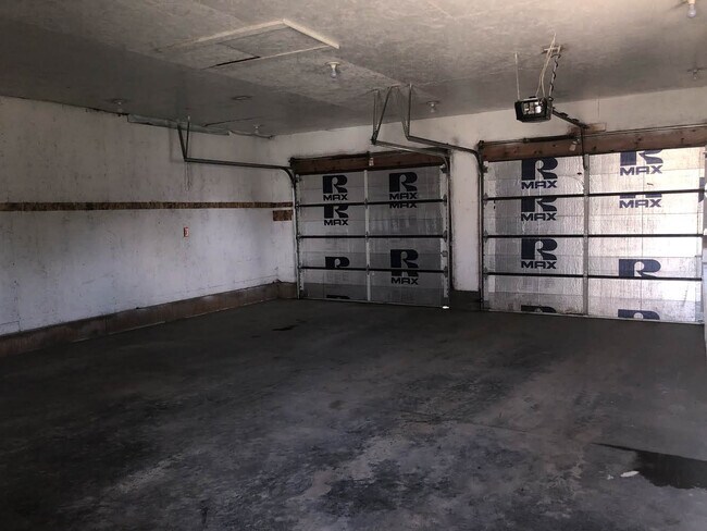 Foto del edificio - 2582 W Jackson St
