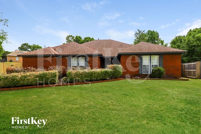 Foto principal - 262 Rhonda Cir S