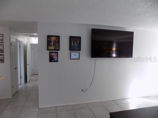 Building Photo - 4313 Tahitian Gardens Cir