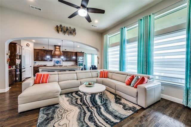 Building Photo - 12760 Possum Kingdom Dr