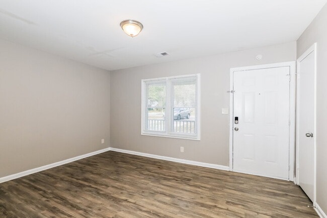 Foto del edificio - 8974 Sterling Ridge Ln