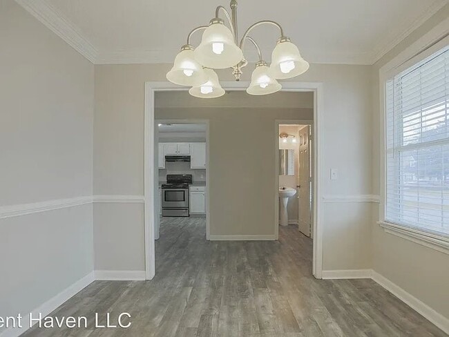 Foto del edificio - 115 Turning Leaf Dr