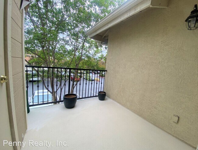 Building Photo - 1 br, 1 bath House - 3635 Grove St. #268