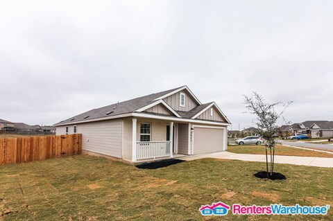 Foto del edificio - 4 bedroom / 2 bath in Highland Grove