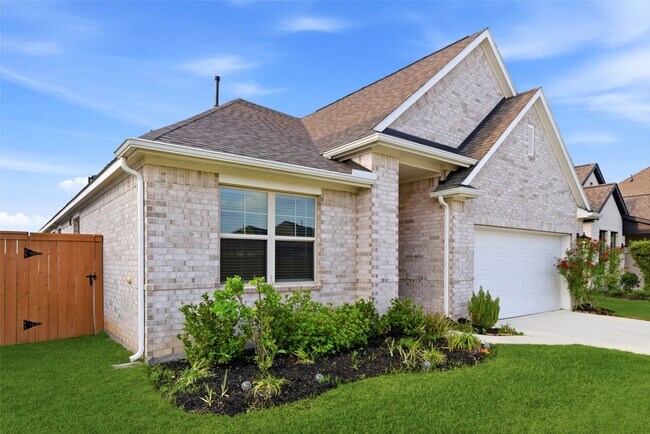 Building Photo - 808-808 Marisol Bay Dr