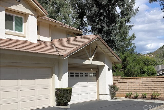 Primary Photo - 5931 E Rocking Horse Way
