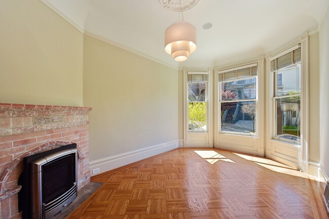 Building Photo - 4114 20th St