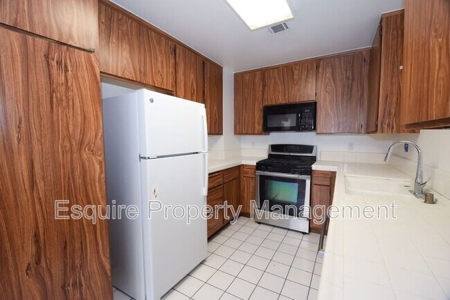 Foto del edificio - 6745 Shakespeare Way