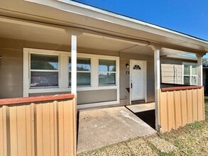 Building Photo - 72 E 33rd St Building Photo - 72 E 33rd St