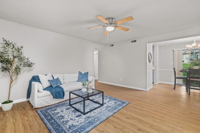 Foto del edificio - 1607 Redbird Cove