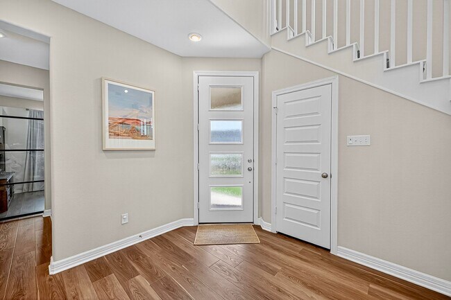 Foto del edificio - 24607 Carleton Lake Ln