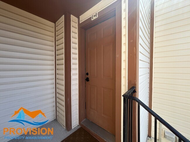 Foto del edificio - 14009 Briston St