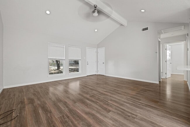 Building Photo - 3201 Mossrock Dr