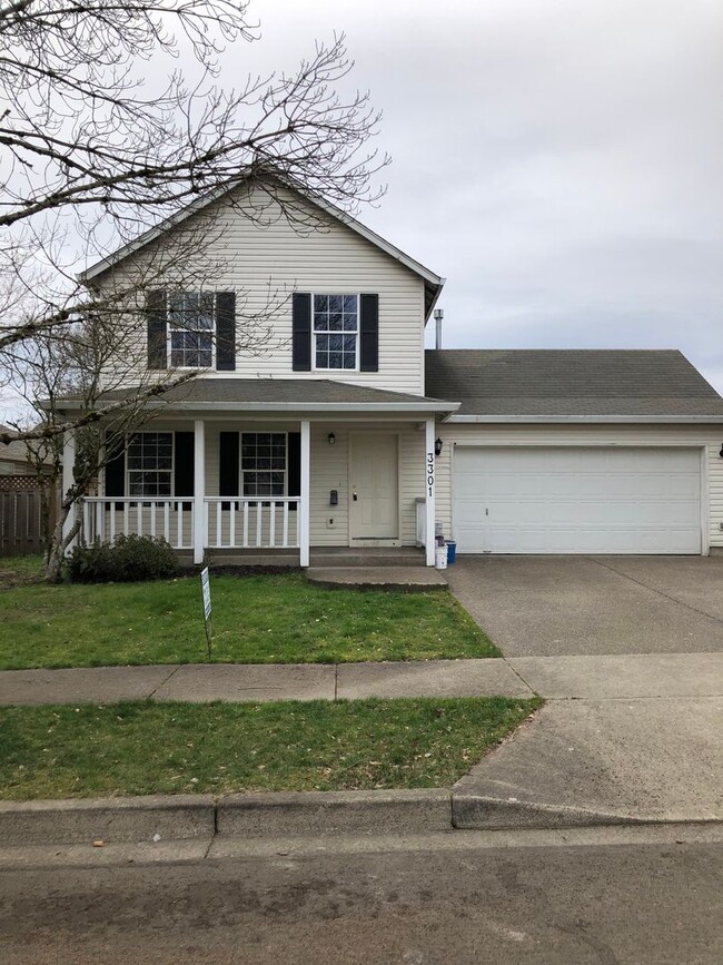 Building Photo - 3301 N Meridian St