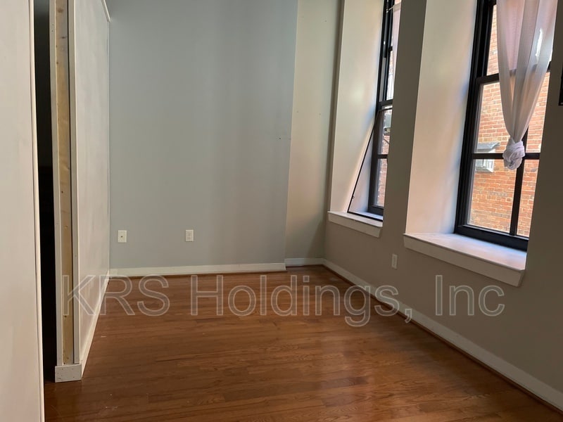 237 Granby St Unit 21, Norfolk, VA 23510 Condo for Rent in Norfolk