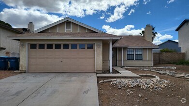 Building Photo - 7411 Newcrest Cir
