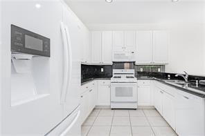 Building Photo - 4295 NW 64th Ln