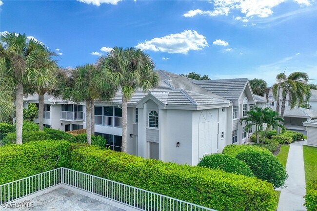 Foto del edificio - 4251 Lake Forest Dr