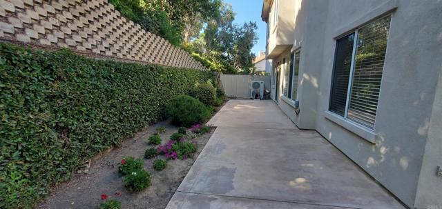 Building Photo - 1180 Monterey Pl