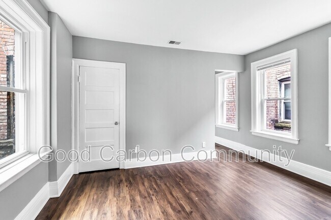 Foto del edificio - 1073 Grant St