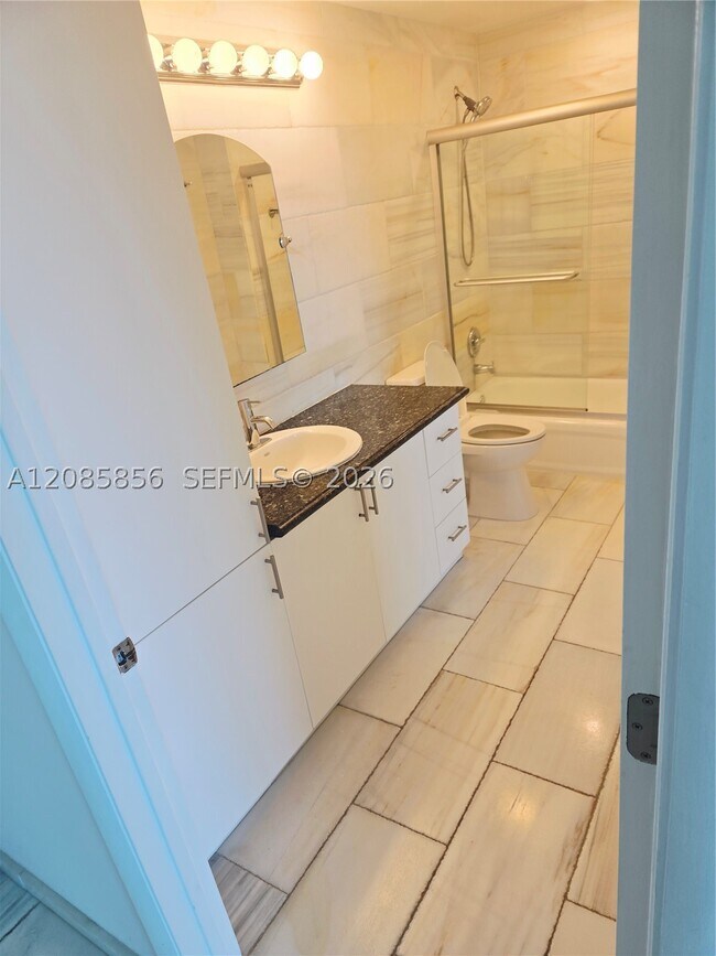 Foto del edificio - 1401 SW 22nd St