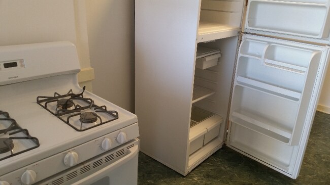 Foto del edificio - 1815 E 136th St