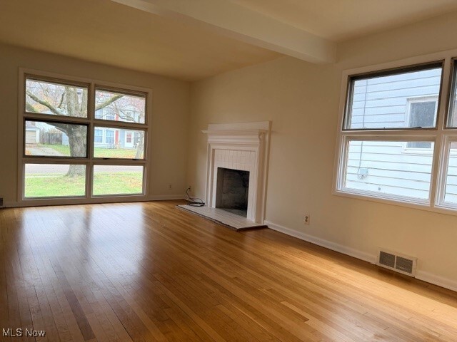 Foto del edificio - 1768 Liberty Dr