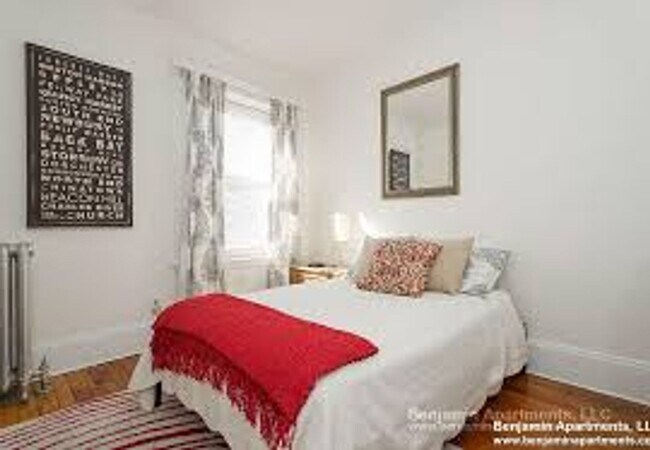Building Photo - No Brokers Fee. Large House in Allston. Tw...
