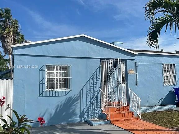 Foto del edificio - 2645 SW 33rd Ave