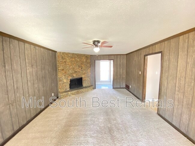 Building Photo - 5381 Bruton Ave