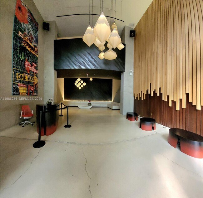 Foto del edificio - 151 SE 1st St