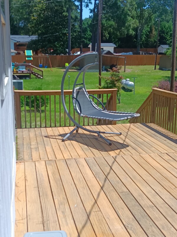 Foto del edificio - 255 Rowe Ave