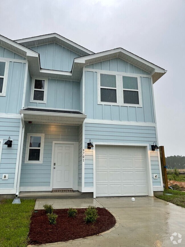 Building Photo - 9701 Nature Creek Blvd