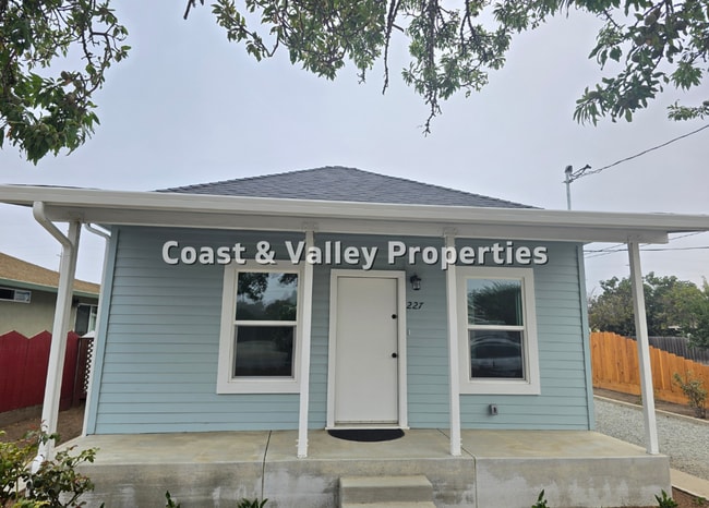 Building Photo - Charming 2-Bedroom Home in Gonzales