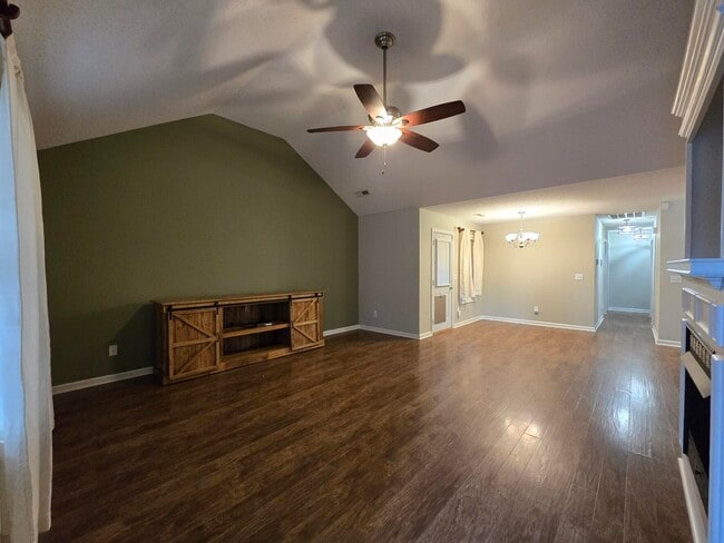 Foto del edificio - 901 Tristan St