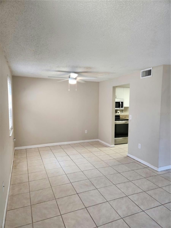 Building Photo - 4022 Beaver Ln