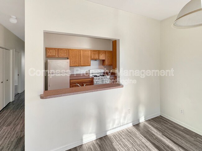 Foto del edificio - 930 Sheldon Ave SE