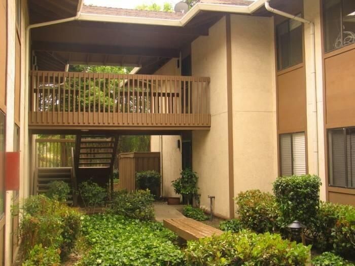 Primary Photo - 2400 Sunny Ln