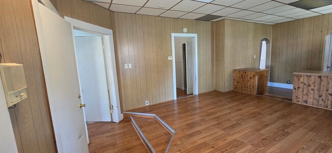 Foto del edificio - 2541 E Prairie St